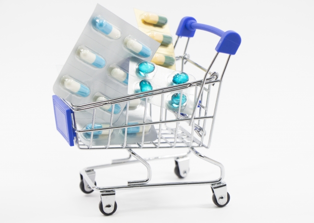 精力剤や医薬品を購入するイメージ